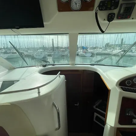 Vedette Cristal Prestige 32 * Les Sables-dʼOlonne
