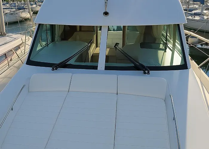 Vedette Cristal Prestige 32 보트호텔